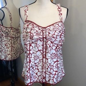 NWT red & white sexy floral top‎